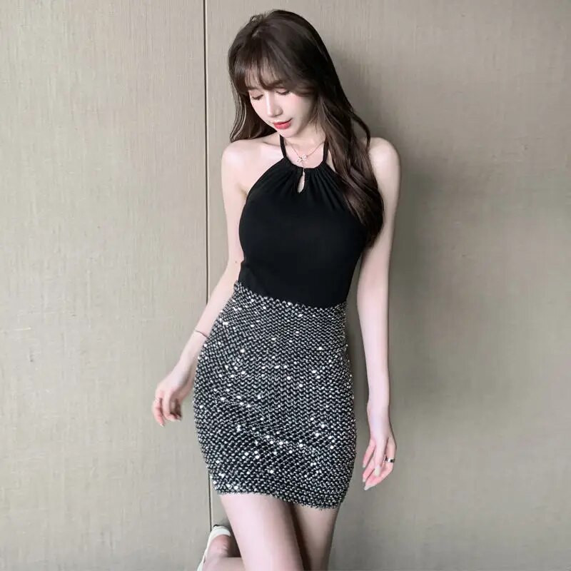 Stílusos, szexi rövid női szoknyák flitteres csípő rugalmasság magas derék koreai stílusú divatos feszes miniszoknya nőknek elegáns