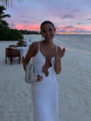 Sling haljina s valovitim rubovima s V izrezom za žene Modne izdubljene bijele haljine za plažu bez rukava 2024. Novi šik Vestidos za blagdanske zabave