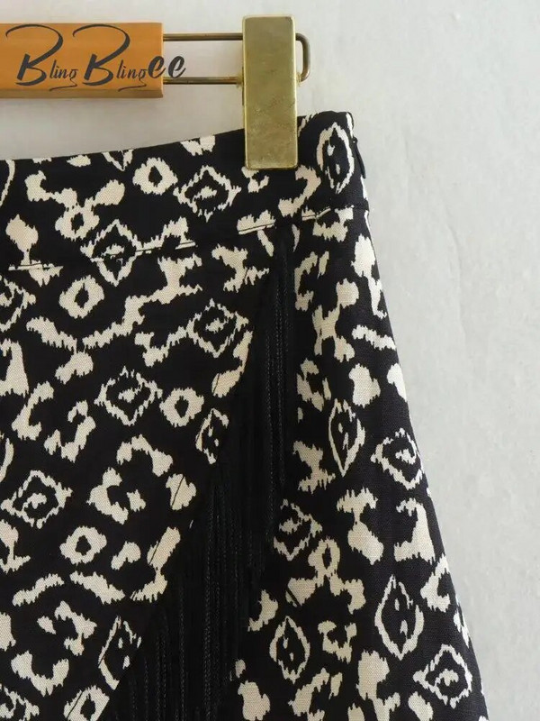 BlingBlingee kevadkerge naiste trükitud seelik Traf kõrge vöökoha tõmblukuga küljel Vintage asümmeetrilised tutid Hem naiste miniseelik