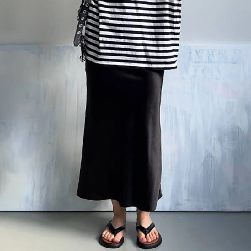 Nyári elegáns szatén női hosszú szoknya, divat, tömör irodai magas derekú trombitaszoknyák női cipzáras csípőcsomag alkalmi karcsú szoknya