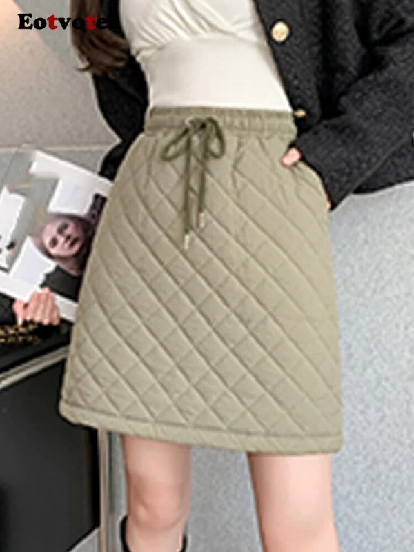 Eotvotee női szoknyák ősz tél 2023 új steppelt pamut párnázott, elasztikus, magas derékú szoknya elegáns vonalvezetésű, fűzős miniszoknya
