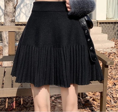 Jesenska slatka pletena suknja Ženska ležerna plisirana Kawaii džemper Mini suknja Ženska jednobojna korejska modna retro suknja princeze 2023.