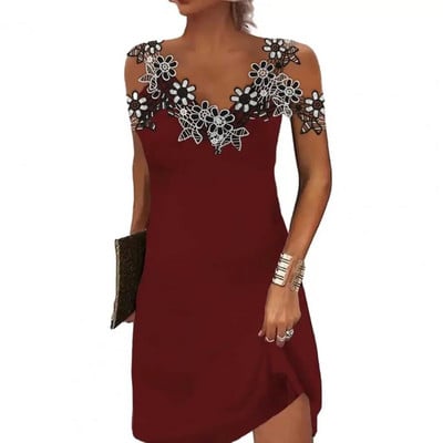 Női nyári ruha Csipke Varrás Sling Mini ruha V-nyakú hideg váll Ujjatlan Slim Fit Rövid ruha Utcai ruha