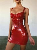 S-3XL Spagečių dirželis Blizgus dirbtinis PU oda Hot Sexy Suknelė Žemo kirpimo Wet Look PVC Suknelės Pėdkelnės Pakuotė Hip Minifalda Vestido