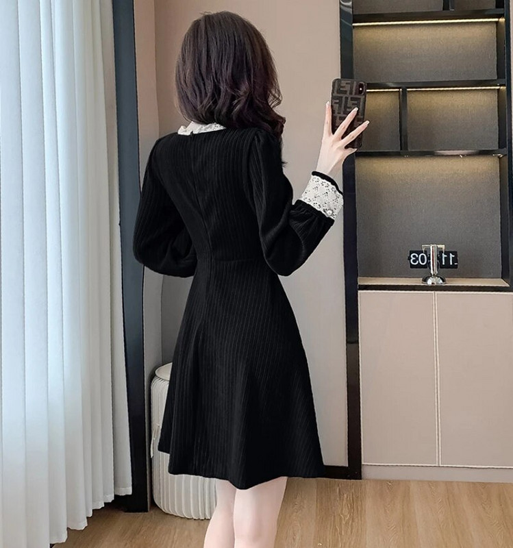 2023 Jesen Zima Vintage Elegance Crvena samtasta mini haljina Ženska V-izrez Lanternasti rukavi Čipka patchwork Tanka svečana haljina A kroja