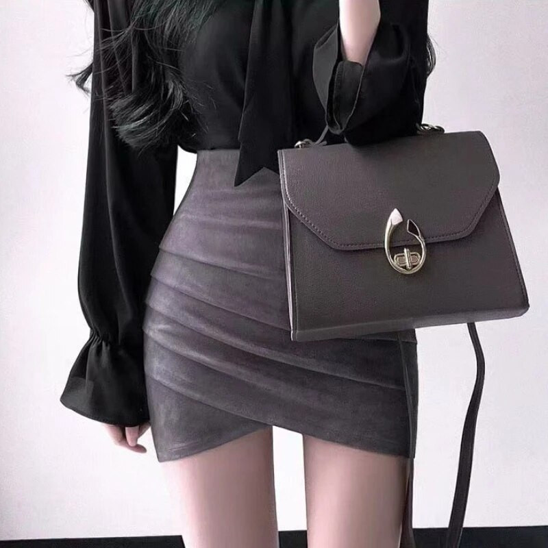 Σέξι φούστες πάνω από το γόνατο Γυναικείες ακανόνιστες ψηλόμεσες καυτές κοπέλες Ευρωπαϊκή streetwear ιδιοσυγκρασία Κομψό 3-χρωμα Slim Мини Юбки Μόδα