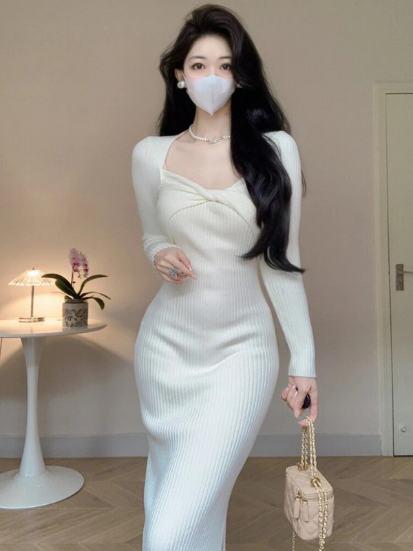 Vintage pulover Pleteni pulover s mašnom Midi haljine s četvrtastim ovratnikom Seksi pripijena haljina za žene Elegantna odjeća jesen zima 2023.