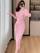 Női rózsaszín kötött bandage Bodycon ruha őszi téli hosszú ujjú elegáns hétköznapi hosszú ruha 2023-as új koreai elegáns pulóver ruha