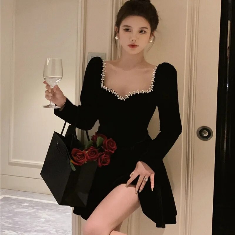 OCEANLOVE Ženske haljine od baršuna Jesen Zima Jednobojne vintage korejske mode Vestidos Mujer A-kroja večernja mini haljina s perlama