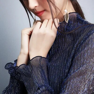 2019 Νέα μόδα για την Άνοιξη Γυναικείες μπλούζες με δαντέλα με ζιβάγκο Διχτυωτό πουκάμισο παντός αγώνα Γυναικεία μπλουζάκια πουλόβερ Σύντομο φθινοπωρινό πάτο WZ898