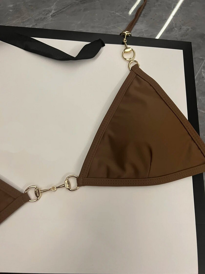 Διάσημες γυναικείες κοστούμι μπικίνι Καλοκαιρινό γυναικείο πάρτι Μόδα σέξι ραφές με αλυσίδα γαλλικό σουτιέν & δεμένα σλιπ