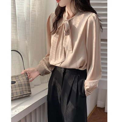 Kevadsuvi naiste elegantsed ja moodsad vibunööbid Sifonki särk Naiste pikkade varrukatega vaba vabaaja Naiste kardiganpluus