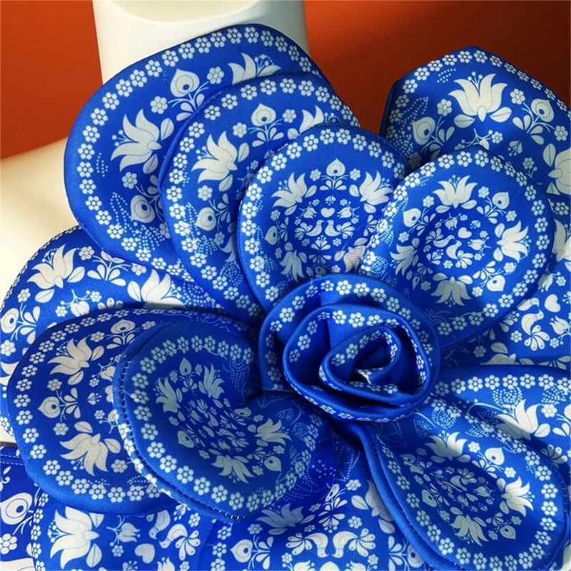 2024 New Flower Costum de baie dintr-o bucată de lux pentru femei Costume de baie Monokini Body Costum de baie Costum de baie Curea Plajă Wear Costume de vară