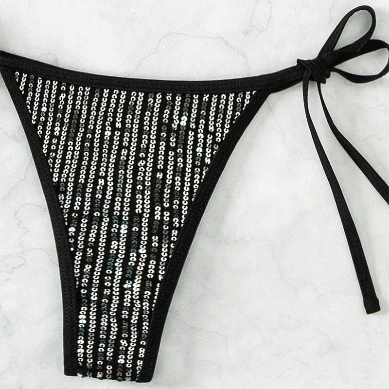 Seksi crni, sjajni trokutasti komplet bikinija s mikro tangama 2024 Mujer kupaći kostim s halterima i halterima Ženski kupaći kostim Mini bikini za plivanje