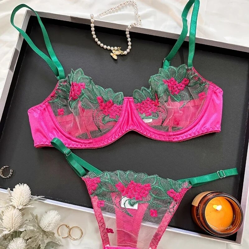 Puošnus apatinis trikotažas su gėlėmis nėriniuota liemenėlės rinkinys Prabangus, gerai atrodantis apatinis trikotažas Seksualūs Erotiniai Fėjos Egzotiški nėrinių rinkiniai