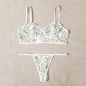 Caurspīdīgs, balts krūšturis, jauns, seksīgs, moderns G-stīgu siksnas, naktsveļa apakšveļa, ziedi, seksīga sieviešu apakšveļa, Ropa de Mujer