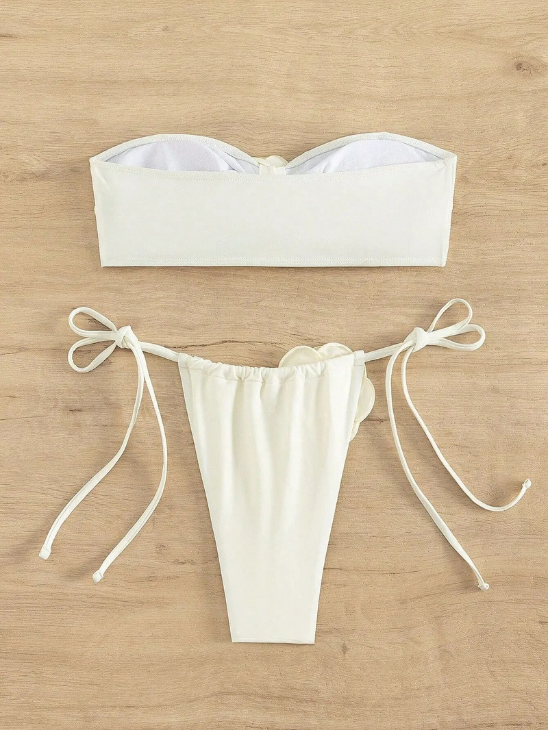 Seksualus 3D gėlių dizainerio bikinio rinkinys 2024 m. Naujas Bandeau Push Up liemenėlė Juoda Balta Patchwork Mikro maudymosi kostiumėlis maudymosi kostiumėlis su trinkelėmis