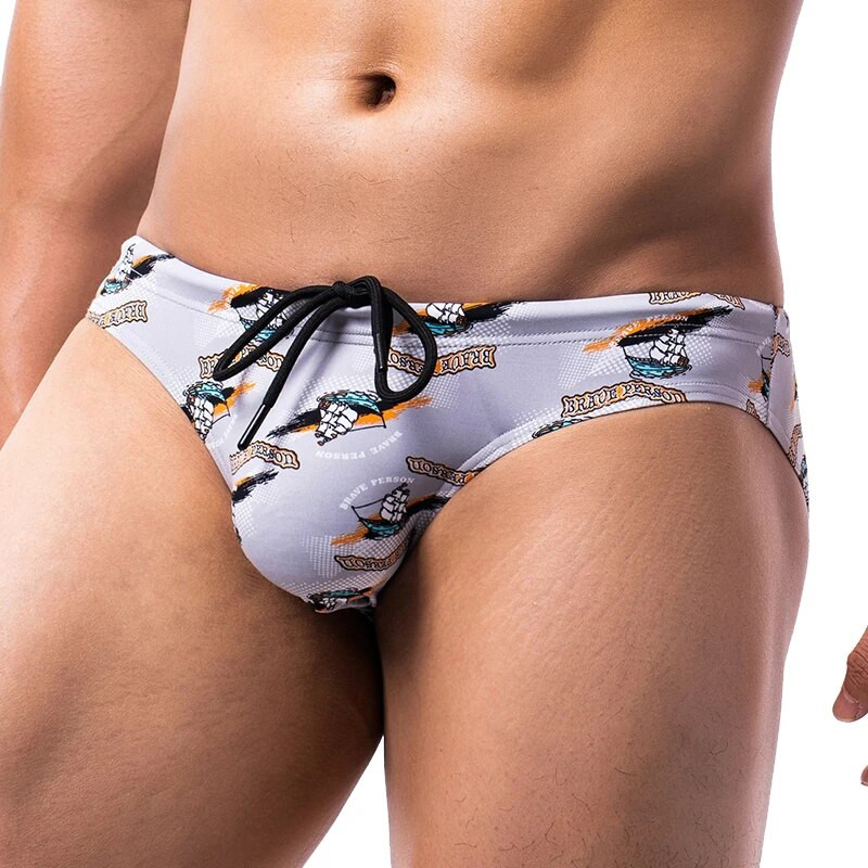 Férfi úszónadrágok Szexi fürdőruhák Bikini Strand rövidnadrágok Úszónadrágok Szörf deszkás rövidnadrágok Vékony fürdőruha Alacsony fürdőzés