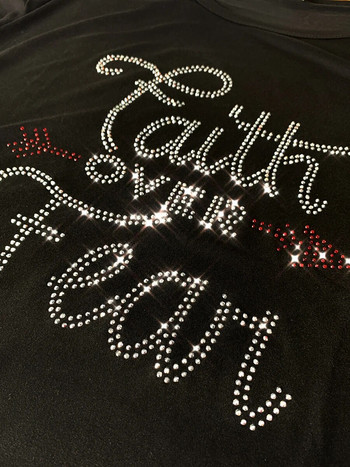 LW Плюс размер Rhinestone Faith Letter T-shirt Ежедневна ежедневна O деколте с къс ръкав Обикновено лятно дамско облекло