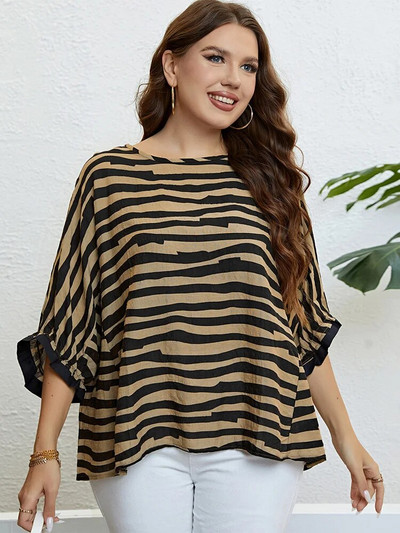 GIBSIE Plus Size Zebra Stripe 3/4 μανίκι Υπερμεγέθη Γυναικείο μπλουζάκι Κορεάτικο Casual καλοκαιρινό γυναικείο μπλουζάκι με λαιμόκοψη Μπλουζάκια 2023 νέο