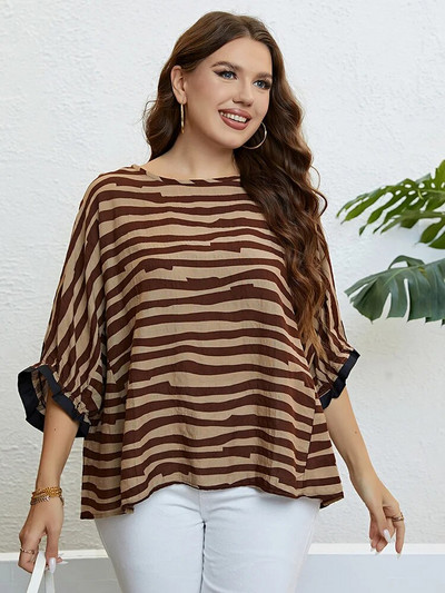 GIBSIE Plus Size Zebra Stripe 3/4 μανίκι Υπερμεγέθη Γυναικείο μπλουζάκι Κορεάτικο Casual καλοκαιρινό γυναικείο μπλουζάκι με λαιμόκοψη Μπλουζάκια 2023 νέο