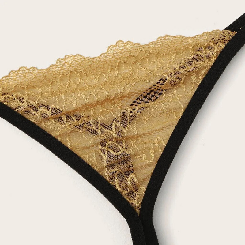 Szexi Lingerine Outfit Női Csipke fehérnemű Vezeték nélküli fehérnemű Szexi csípős melltartó vékony könnyű szexi tanga G-string szett