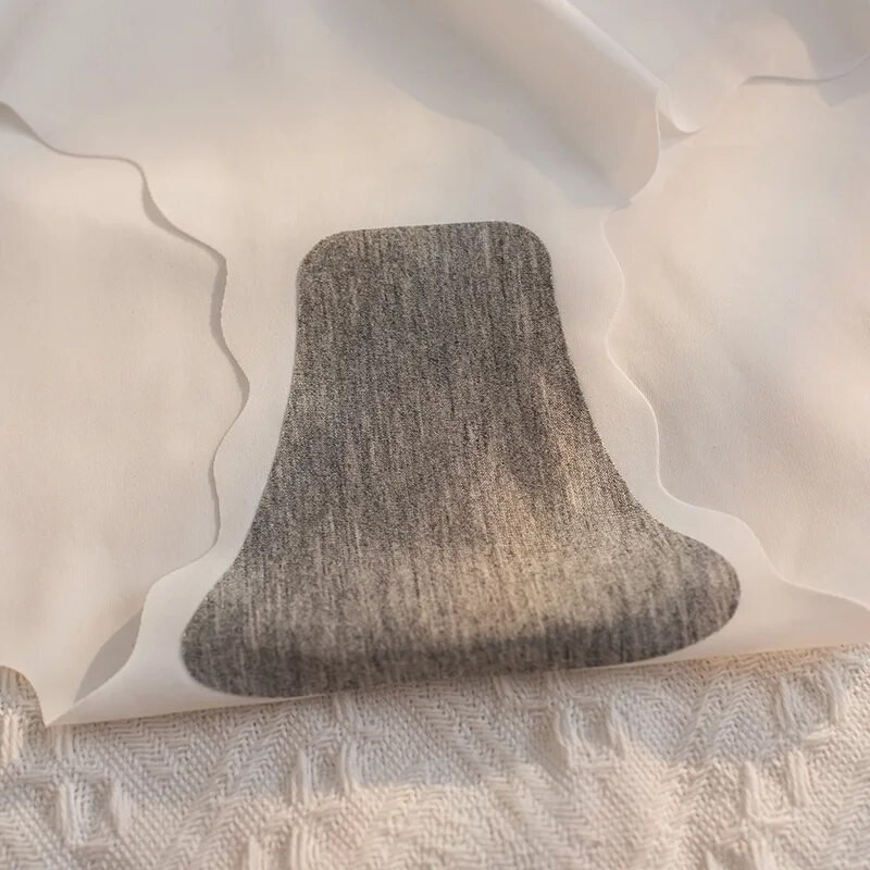 M-XL moteriškos kelnaitės Besiūlės ledinis šilkas Seksualūs ploni apatiniai Moteriški kelnaitės be pėdsakų vidurio juosmens kelnaitės Moteriškas apatinis trikotažas intymūs