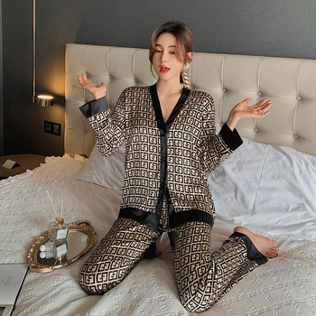 Нов комплект дамски пижами с дизайн на V-образно деколте Луксозно спално облекло с щампа на кръст и букви Копринено като домашно облекло XXXXL Нощно облекло с голям размер