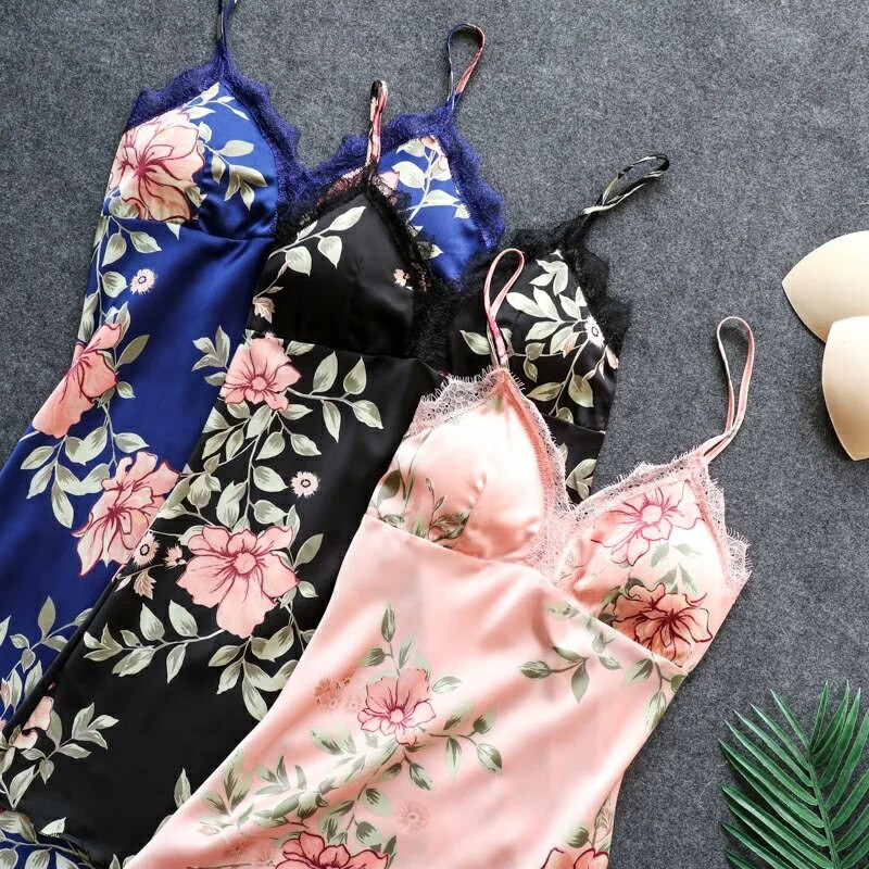 Kompleti ružičastih pidžama Ženske hlače na naramenice Odjeća za spavanje Proljeće Jesen Kućna odjeća Noćna odjeća Kimono Ogrtač Kupaća haljina M-XXL