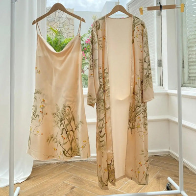 Haljina s ogrtačem s printom Ljeto Komplet pidžama od 4 komada Ženski seksi kimono Top i kratke hlače za spavanje Satenska kućna odjeća Ogrtač Spavaćica