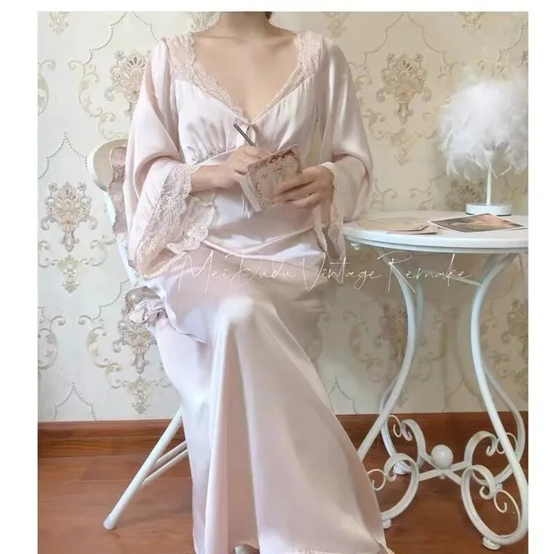 Cămașă de noapte din satin QWEEK Rochii de zână elegante pentru femei Lenjerie de noapte din dantelă Lenjerie de noapte cu mânecă lungă Cămașă de noapte vintage Rochie sexy Rochii