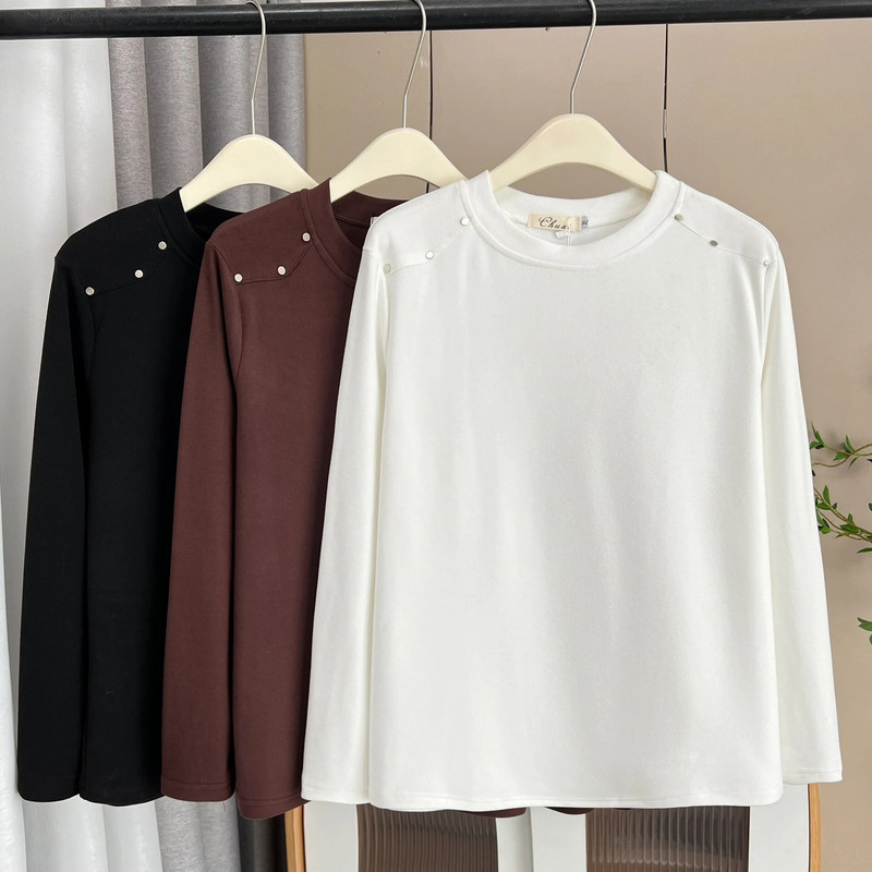 100 kg-os kora tavaszi egyszerű egyszínű szegecs DE bársony szövetből készült póló nagy méretű női meleg O-nyakú alap felsők 2176