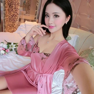 Chalatų komplektai Moteriški ledinio šilko lanko nėriniai Stilingi seksualūs laisvi naktiniai drabužiai Prašmatnus plonas moteriškas chalatas Namų laisvalaikio miegui patogūs drabužiai