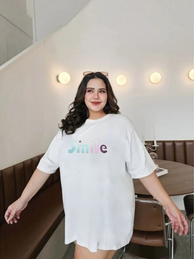 Βαμβακερό μπλουζάκι στήθος 47 ιντσών Γυναικείο μπλουζάκι 3D με στάμπα γράμματα με τυπωμένο κάτω μέρος Μπλουζάκια με στρογγυλή λαιμόκοψη