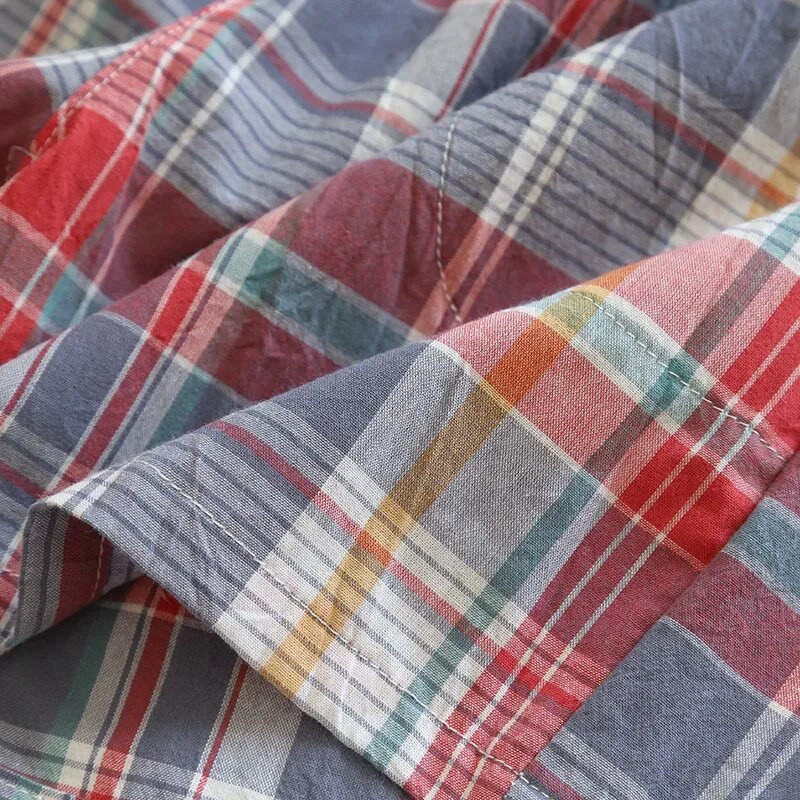 Najnoviji karirani dizajn Pamučne ženske kratke hlače Ležerne kućne karirane velike kratke hlače za spavanje Pamučna kućna odjeća Ženske kratke hlače