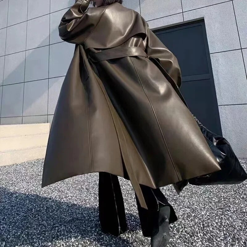 Jesen Zima dugih rukava Ženske PU balonere Vintage crni dugi kaput Ženska vjetrovka Gornja odjeća Kožne jakne na preklop