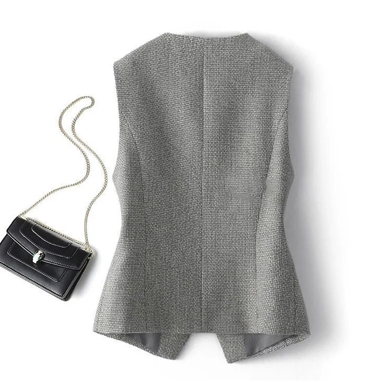 V formos kaklo languotas vienaeilis apatinis marškinys be rankovių apatinių marškinėlių striukė moteriška trumpa 2023 m. pavasario ir rudens nauja temperamento liemenė