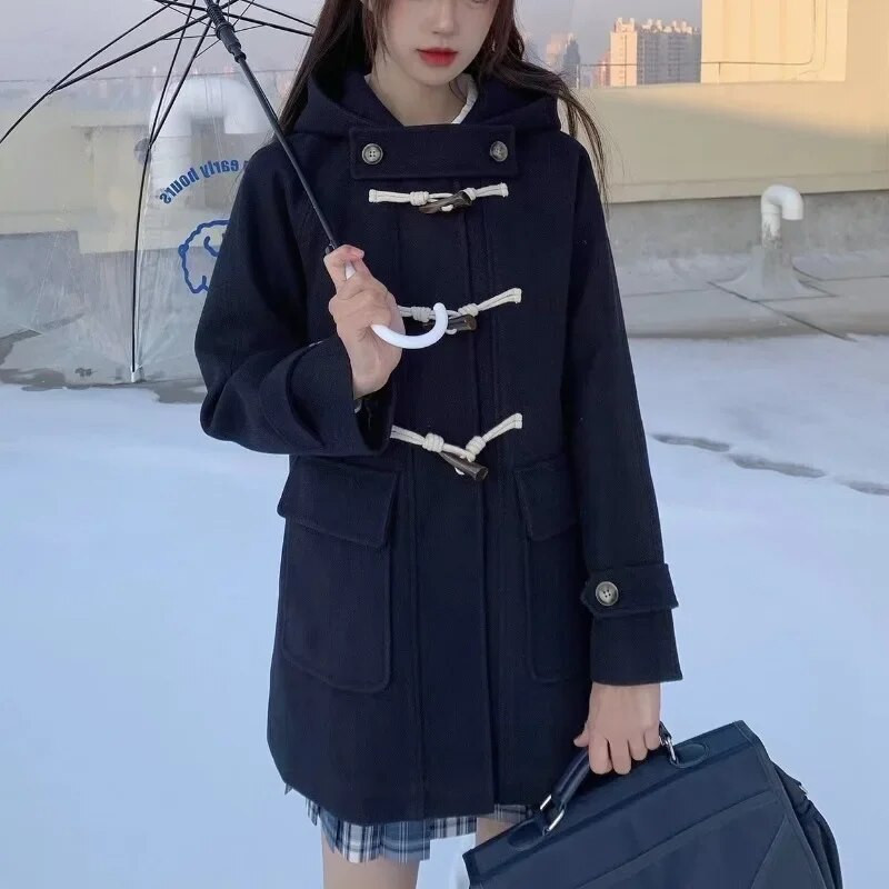 Preppy rožinė striukė su gobtuvu College Style Horn Button Jk paltas moterims rudens žiemai Naujas dygsniuotas pastorintas vilnonis paltas moterims