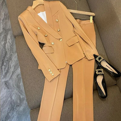 Elegantiškas moteriškas darbinis kostiumas su dvigule krūtine, švarkas, viršutinė dalis ir kelnaičių komplektas, derantis prie aprangos biuro moteriški drabužiai