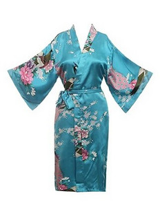 Selyem szatén esküvői menyasszonyi koszorúslány köntös virágos fürdőköpeny rövid kimonó köntös éjszakai köntös fürdőköntös divatos pongyola nőknek