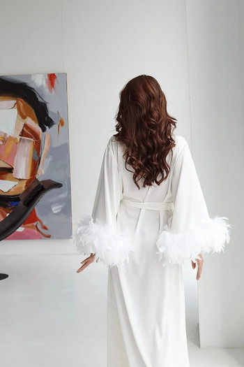 Ρόμπα νύφης με πουπουλένιο λευκό μπουντουάρ φόρεμα Μακρύ μεταξωτό νυφικό με δαντέλα Δώρα παράνυμφος Κίμονο νύφης με σατέν φτερά