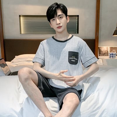 Vyriški pižamos trumpomis rankovėmis šortai Medvilniniai languoti O formos miegmaišiai Vyriški vasariniai namų drabužiai Big Yards L-4XL Jaunų vyriškų namų drabužių rinkinys