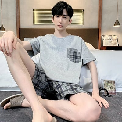 Vyriški pižamos trumpomis rankovėmis šortai Medvilniniai languoti O formos miegmaišiai Vyriški vasariniai namų drabužiai Big Yards L-4XL Jaunų vyriškų namų drabužių rinkinys