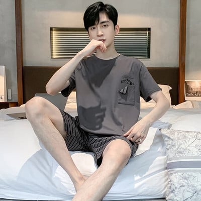 Vyriški pižamos trumpomis rankovėmis šortai Medvilniniai languoti O formos miegmaišiai Vyriški vasariniai namų drabužiai Big Yards L-4XL Jaunų vyriškų namų drabužių rinkinys