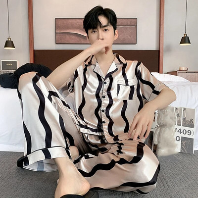 Vyriškas šilko pižamų rinkinys Vasarinis trumpomis rankovėmis laisvalaikio namų aprangos kostiumai Pavasaris Vasara Satininis miegui skirtas pižamų rinkinys berniukui Laisvalaikio šortų komplektas