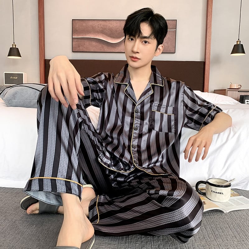 Vyriškas šilko pižamų rinkinys Vasarinis trumpomis rankovėmis laisvalaikio namų aprangos kostiumai Pavasaris Vasara Satininis miegui skirtas pižamų rinkinys berniukui Laisvalaikio šortų komplektas