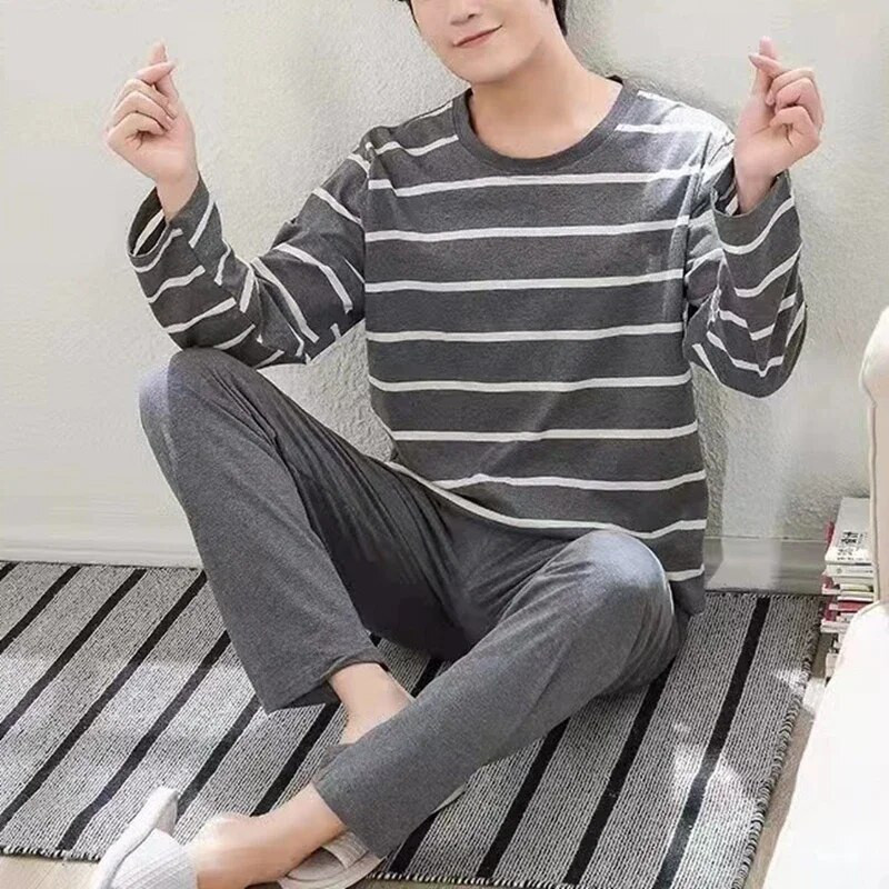 Rudens žiemos vyriškos medvilninės pižamos raidėmis dryžuoti miegmaišiai Animacinių filmų pižamų rinkiniai Kasdieniai miegamojo ir poilsio pižamos Didelio dydžio pižamos