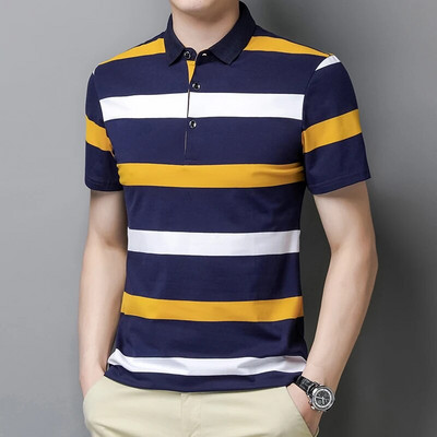 Stiilsed kontrastsed värvid Triibulised T-särgid Suvised ärilised vabaaja revääridega Meesterõivad Lühikeste varrukatega reisinööbiga polosärgid