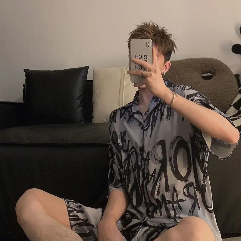 Meeste pidžaamakomplektid siidist satiinist lühikeste varrukatega särk + lühikesed püksid 2 tk ülikond, õhuke magamisriided, ühevärvilised meeste vabaaja koduriided