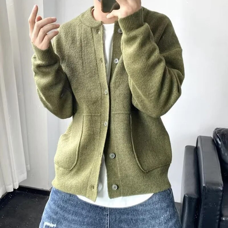 2023 m. Naujas megztas švarkas Cardigan Vyriškas prabangus mados megztinis megztinis apvaliu kaklu Laisvas megztinis paltas Boutique vyriški drabužiai